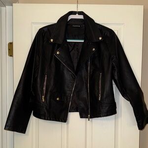 Tanming Women's Sleek Black Faux Leather Jacket